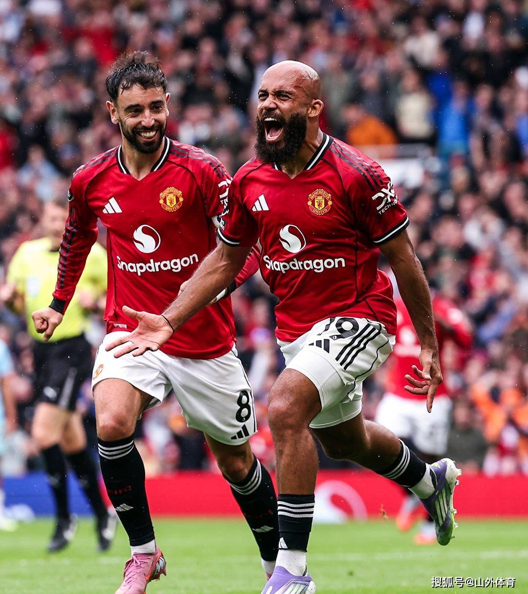 曼联发布备战花絮，冲刺阶段单刀错失，欧超杯任务艰巨，纪律约束更严格(强化纪律约束增强规矩意识)-超凡平台